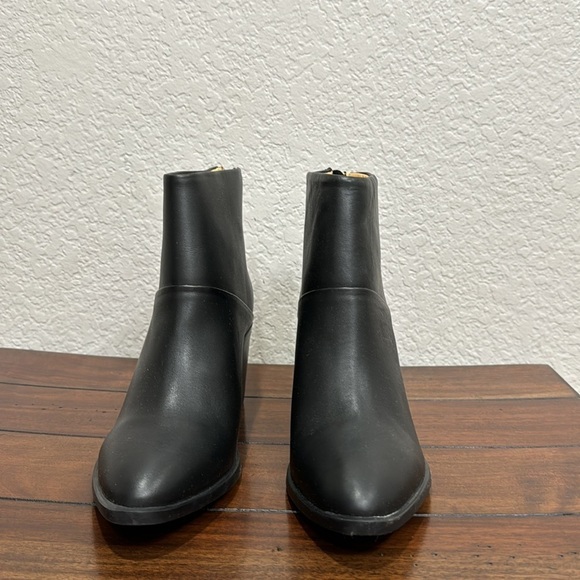 Nisolo Dari Commuter Black Leather Boot Size 7.5 - Picture 8 of 11